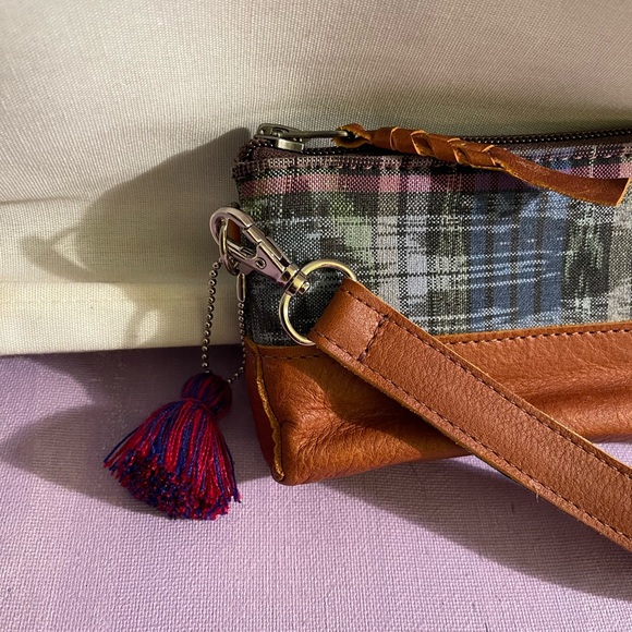 Nena&Co small wristlet - Picture 3 of 6